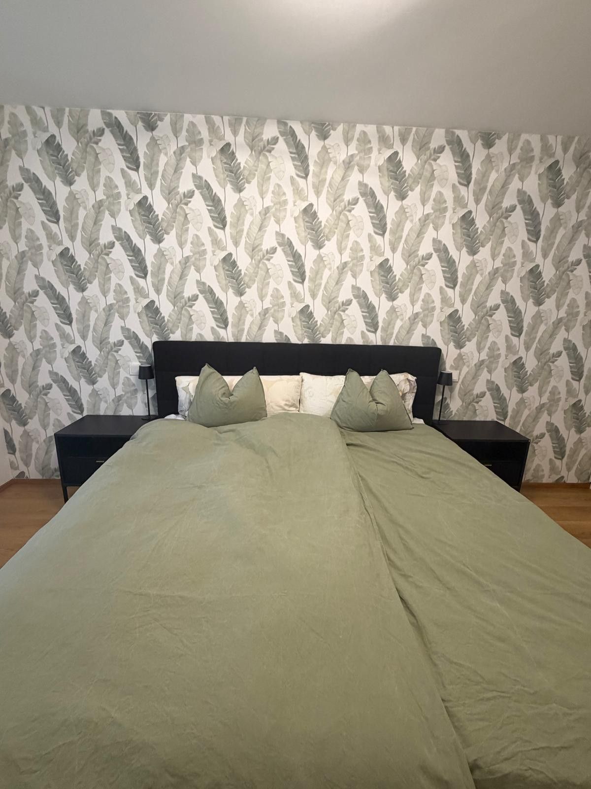 Schlafzimmer — Palmenblätter