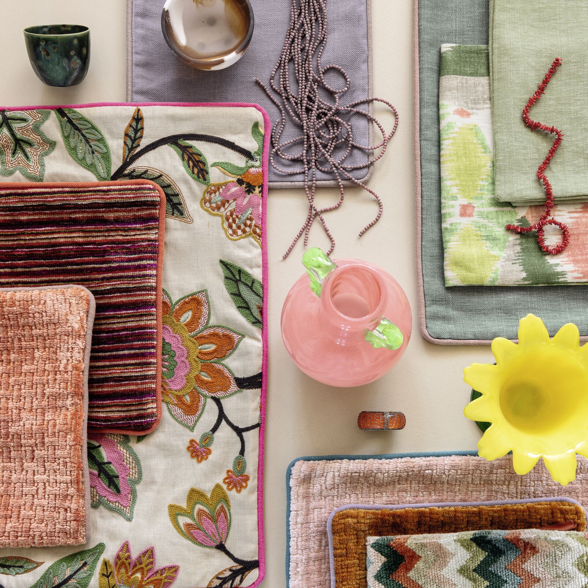 Kleinmöbel und Wohnaccessoires